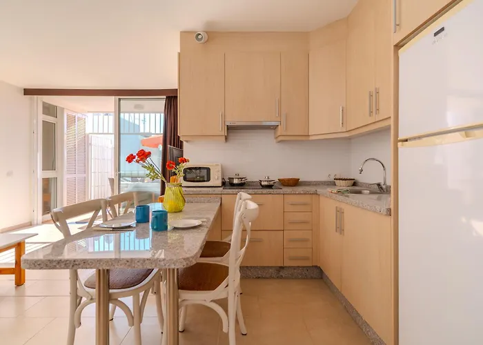 Apartamento Primavera, Pool & Wifi & 24h Security Costa Del Silencio